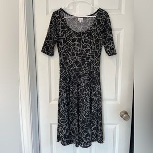 Lularoe Nicole Dress (M) - Black and White Geometric Pattern